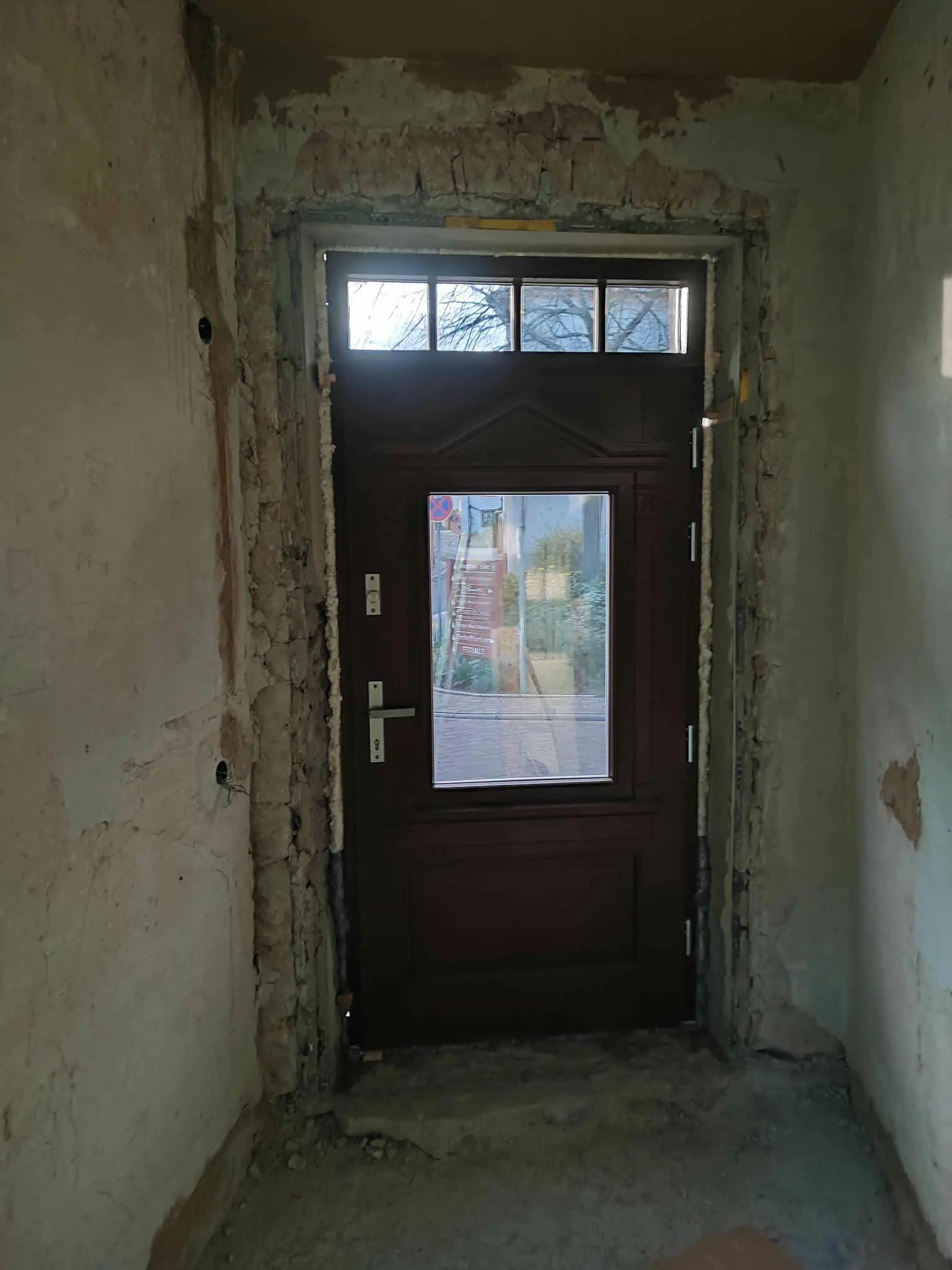 Montageprozess einer Tür